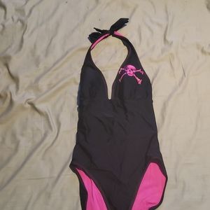 Swimming suit